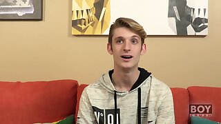 Handsome Twink Chris Tucker Pleasures His Big Dick