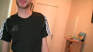 2431 The Sexy French Twink Kilian Fucked by A Scally Boy Bisexuel Discret