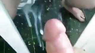 18yo cum on mirroir