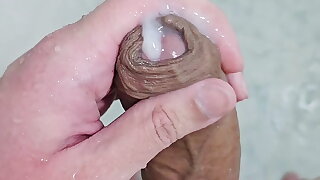 CUM IN THE SHOWER - ONLYFANS: NUTBOYZ